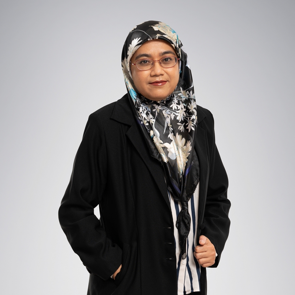 Dr Azrina Abu Bakar