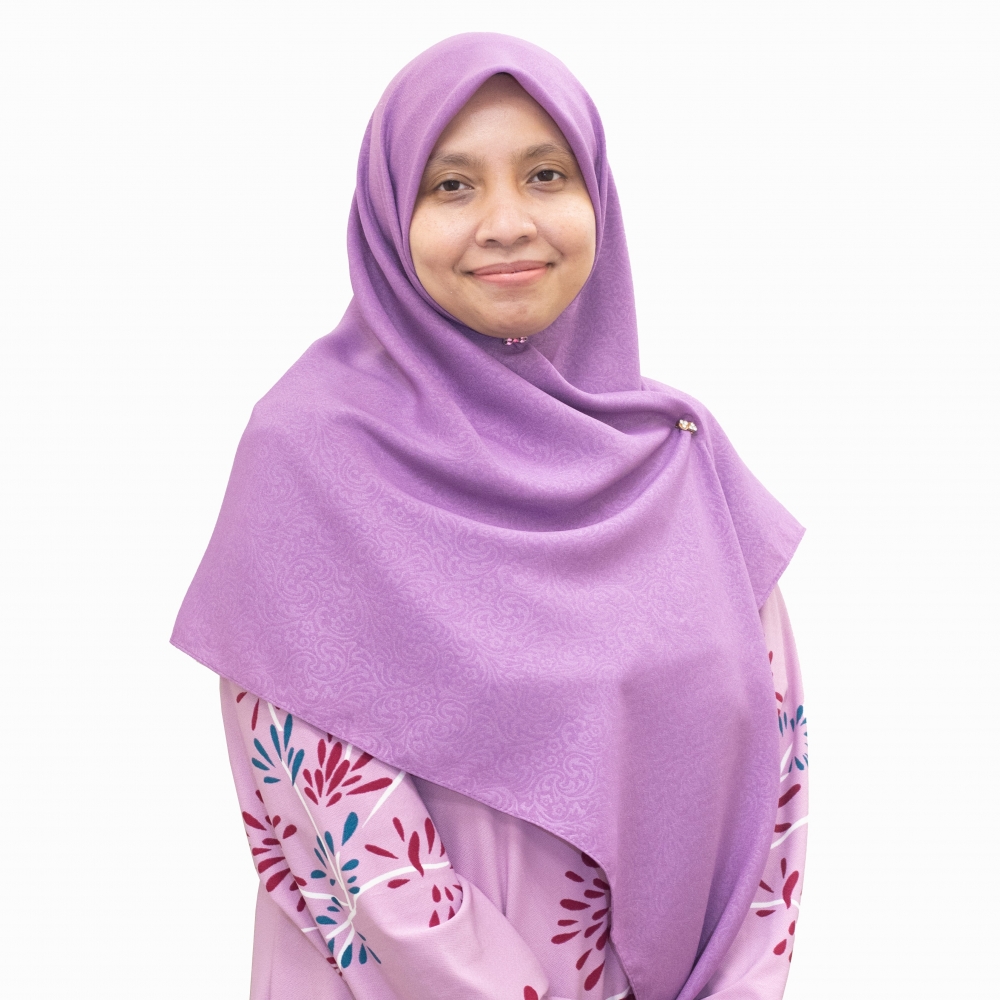 Dr Suraya Hanim